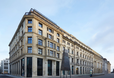 Boulevard Alter Wall Hamburg Bildrechte Art Invest Real Estate 1 E MD